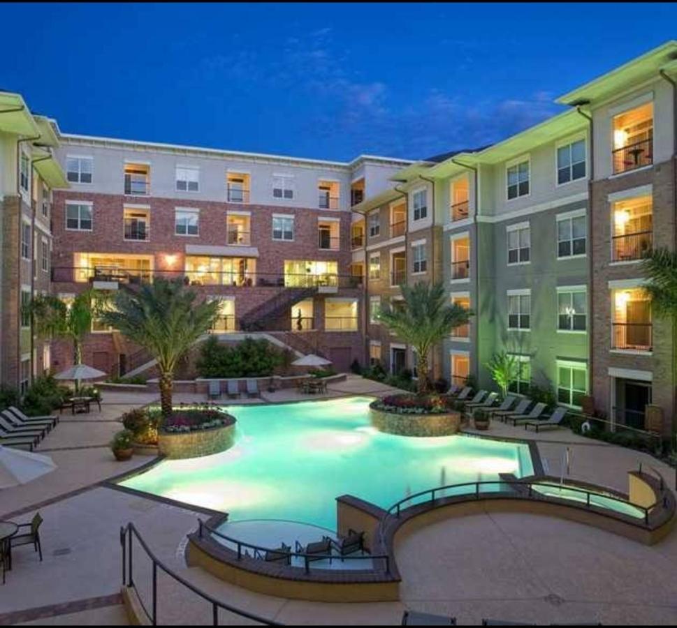Welcome To The Suite Spot Luxury 1Bedroom Mid-Rise In Suger Land Houston Eksteriør billede