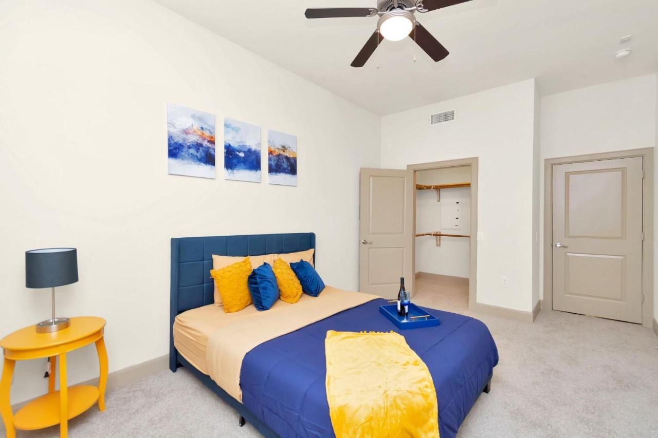 Welcome To The Suite Spot Luxury 1Bedroom Mid-Rise In Suger Land Houston Eksteriør billede