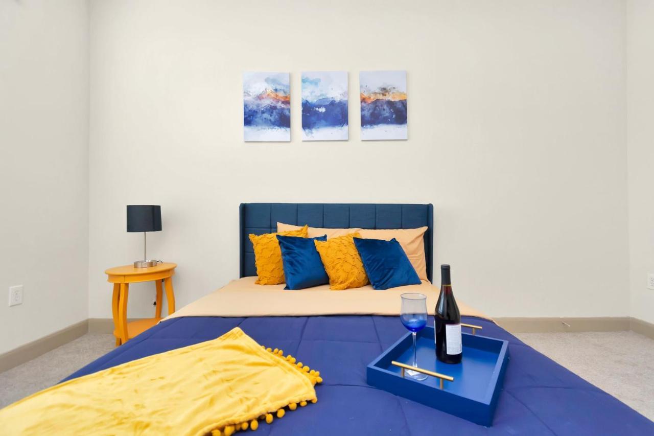 Welcome To The Suite Spot Luxury 1Bedroom Mid-Rise In Suger Land Houston Eksteriør billede