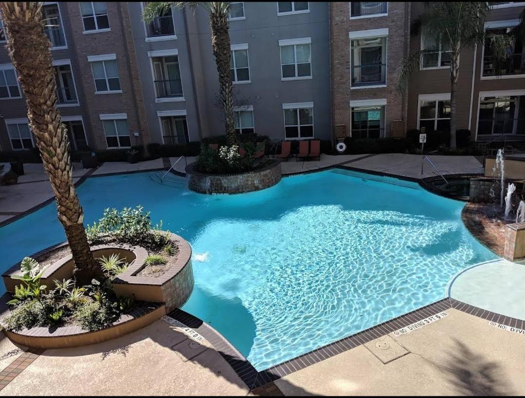 Welcome To The Suite Spot Luxury 1Bedroom Mid-Rise In Suger Land Houston Eksteriør billede