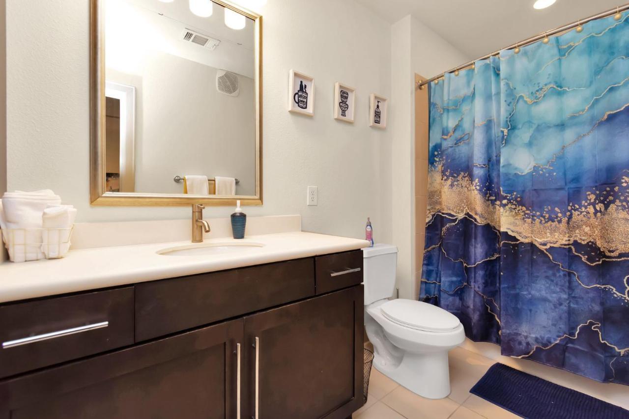 Welcome To The Suite Spot Luxury 1Bedroom Mid-Rise In Suger Land Houston Eksteriør billede